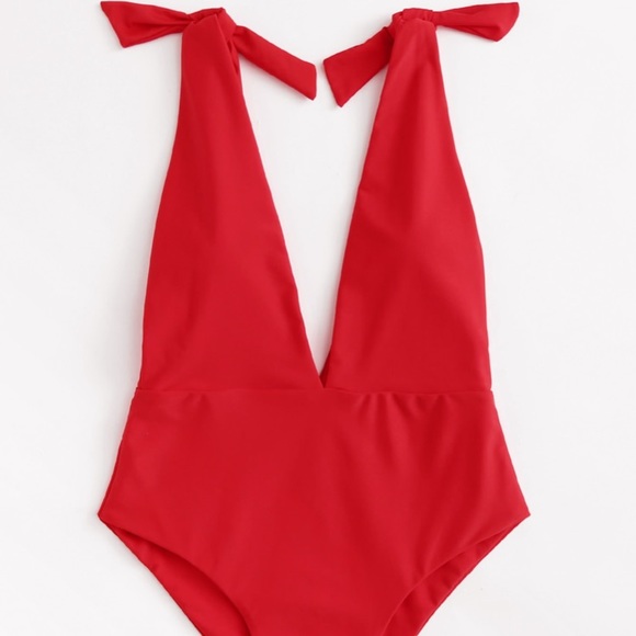 Swimwear - Picture 2 of 5